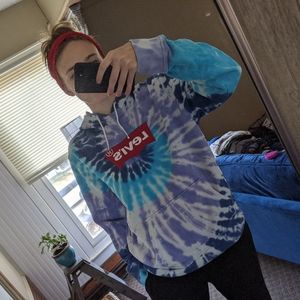 Tie dye Levi's hoodie